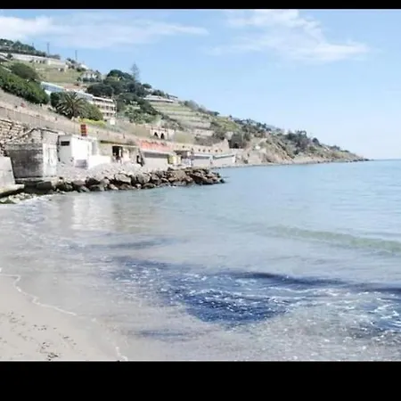 Nyaraló Accogliente Monolocale Con Veranda